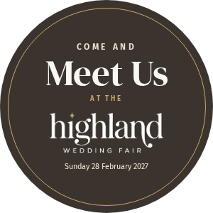 Meet Us Round badge · small (website)